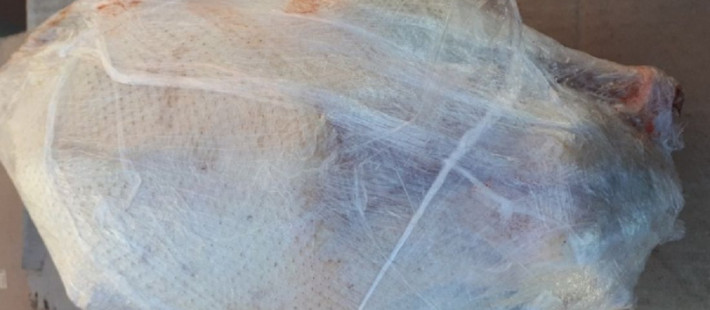 В Пензенской области сняли с продажи подозрительное мясо В Пензенской области сняли с продажи подозрительное мясо