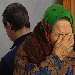 Житель Кузнецка регулярно издевался над матерью-инвалидом