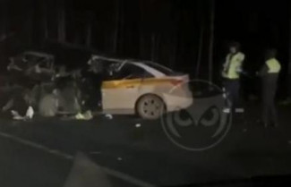 На трассе в Пензенской области две машины превратились в железное месиво
