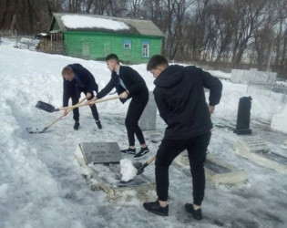 В Железнодорожном районе Пензы привели в порядок воинские захоронения