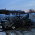 В Пензенской области огонь уничтожил отечественную легковушку