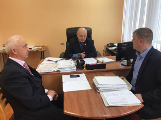 Депутат Госдумы провел дистанционный прием граждан в Пензенской области