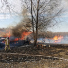 В Пензенской области огонь уничтожил сразу три сарая