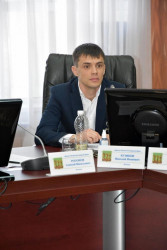 Николай Кузяков призвал обратить внимание на школьников в непростой период, в котором мы сейчас находимся