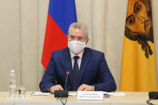 Предприятия Пензенской области пошили около миллиона медицинских масок
