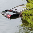 Появились фото с места ДТП с затонувшим под Пензой «Maserati»