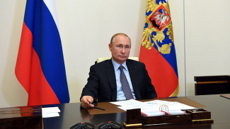 Владимир Путин готовит телеобращение к гражданам России