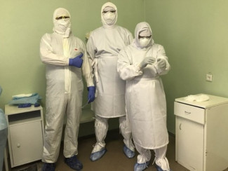 Пензенской областной больнице переданы деньги на защитные костюмы