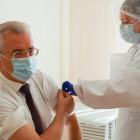 «Всем рекомендую». Пензенский губернатор сделал прививку от гриппа