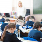 «Единая Россия» добилась расширения выплат для педагогов