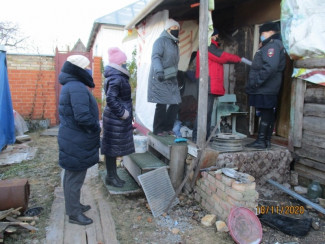 В Ленинском районе Пензы проверили 18 семей из «группы риска»