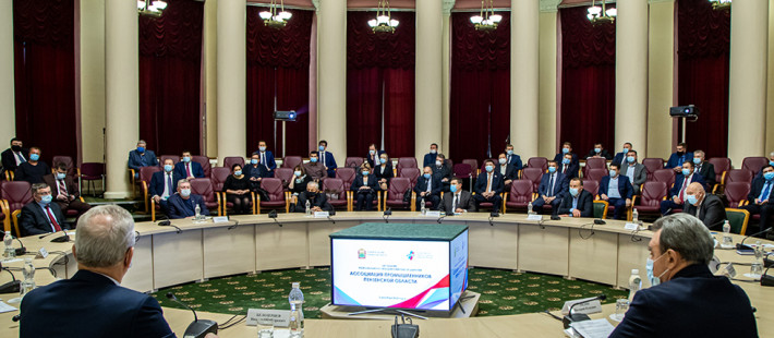 Генеральный директор компании «СтанкоМашСтрой» награжден благодарственным письмом губернатора Генеральный директор компании «СтанкоМашСтрой» награжден благодарственным письмом губернатора