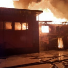 В Кузнецке на мебельном складе произошел пожар