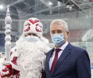 «Правила для всех одинаковы». В Пензе Деды Морозы будут носить маски