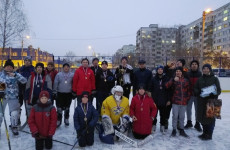 В Ленинском районе Пензы определили сильнейшую хоккейную команду