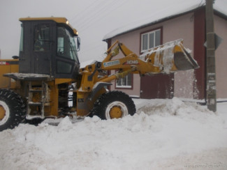В Железнодорожном районе Пензы продолжается борьба с последствиями снегопада