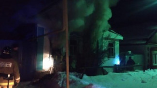 Два человека погибли при пожаре в Кузнецке Пензенской области