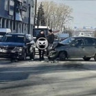 На улице Гагарина в Пензе жестко столкнулись две легковушки