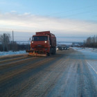 В Пензенской области более 150 спецмашин очищают дороги от снега