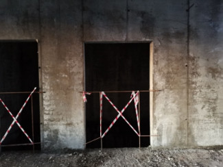 Опубликованы фото с места трагического падения пензенца в шахту лифта