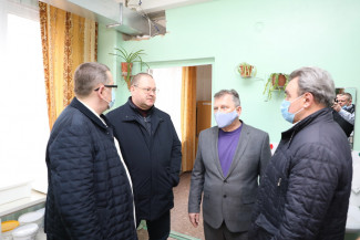 Мельниченко проверил состояние одной из районных больниц Пензенской области
