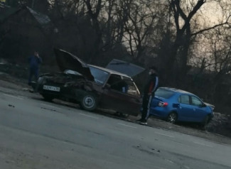 18-летнюю девушку госпитализировали после аварии в Пензенской области