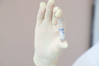 Пензенская область получила более 8 тысяч доз вакцины «Спутник V»