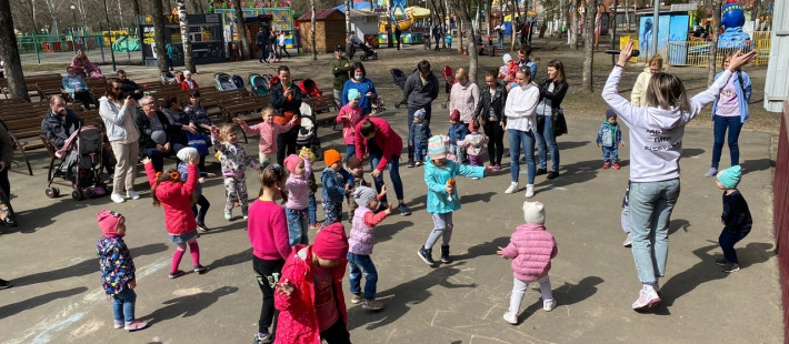 Маленьких пензенцев приглашают поучаствовать в «воздушной феерии» Маленьких пензенцев приглашают поучаствовать в «воздушной феерии»