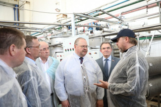 Врио пензенского губернатора посетил завод растительных масел в Лопатино