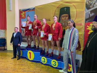 Пензенские самбисты завоевали семь медалей на Всероссийских соревнованиях