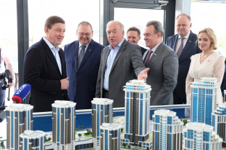 Андрей Турчак заявил о готовности оказать финансовую поддержку городу Спутник