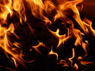 В Пензенской области при пожаре пострадали два человека