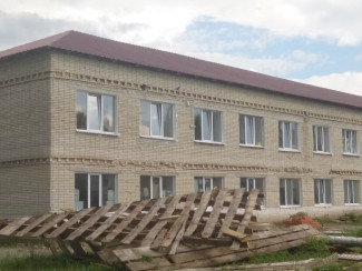 В Тамалинском районе идут работы по ремонту участковой больницы 
