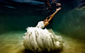 В Подмосковье невеста утонула во время собственной свадьбы