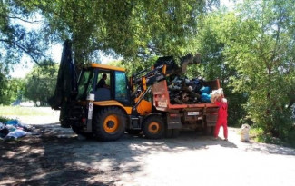 Железнодорожный район Пензы очистили от навалов мусора