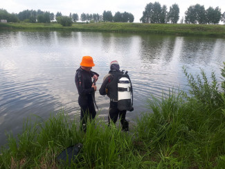 В Пензенской области водолазы вытащили из пруда очередной труп