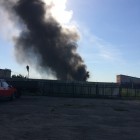 В районе Севера загорелось производственное здание