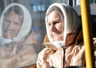 В Пензе пожилая женщина чуть не убилась в салоне автобуса
