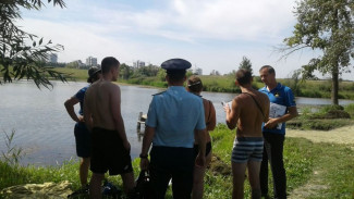 Жителям Октябрьского района Пензы рассказали о правилах поведения у воды