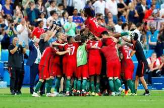 Несмотря на прогнозы, Португалия впервые в истории стала чемпионом Европы