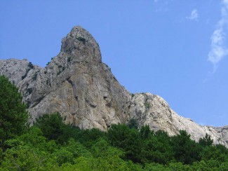 В крымских горах заплутал житель Пензенской области