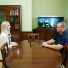 Врио пензенского губернатора встретился с гимнасткой Анастасией Близнюк