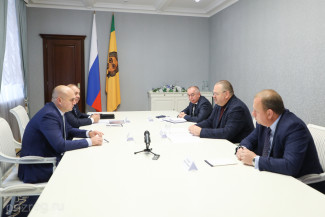 Мельниченко и Шарохин обсудили меры поддержки пензенской промышленности