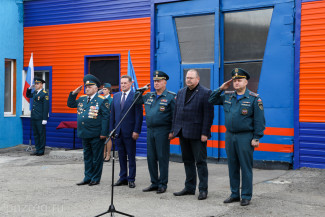 В Пензе открыли памятный знак почётному ветерану МЧС ПФО