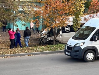 Массовая авария в Пензе: на месте работали врачи и спасатели. ФОТО