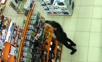 Полицейские установили причастность жителя Пензенского района к кражам из магазинов электроники