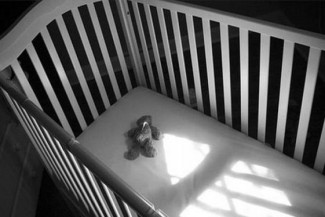 Следком начал расследование обстоятельств смерти грудного ребенка в Каменке