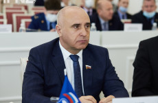 День рождения 12 ноября: депутат Юрий Старкин принимает поздравления