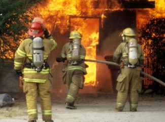 Пензенские подростки смогли попробовать себя в роли пожарных