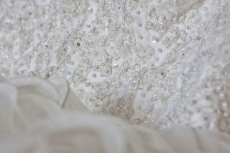 Жительница Пензы потеряла более 50 тысяч рублей, пытаясь продать свадебное платье